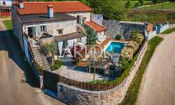 Kuca, Kanfanar, prodaja, 750000 €, 135 m2