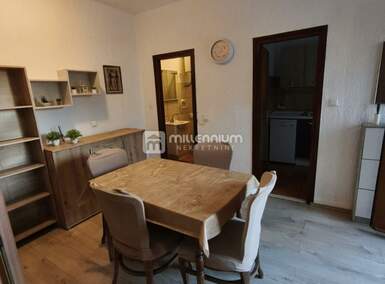 Jednosoban stan, Rijeka, Gornja Vežica, najam, 600 €, 36 m2