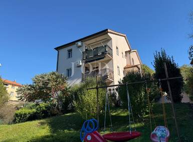 Stan, Viškovo, prodaja, 335000 €, 141 m2