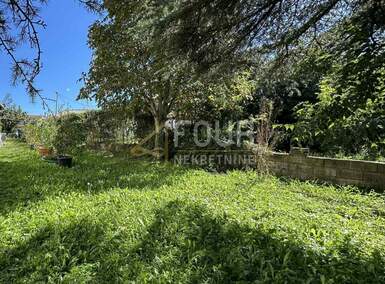 Kuca, Poreč, Mušalež, prodaja, 800000 €, 750 m2