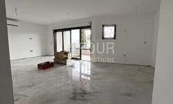 Cetvorosoban stan, Fažana, prodaja, 259500 €, 86 m2