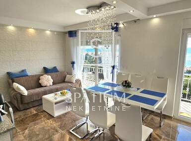 Cetvorosoban stan, Crikvenica, najam, 1000 €, 82 m2