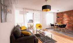 Trosoban stan, Rijeka, Gornja Vežica, najam, 950 €, 68 m2