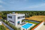 Kuca, Pula, Centar, prodaja, 649000 €, 180 m2