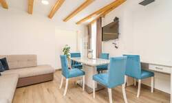 Trosoban stan, Rovinj, najam, 1100 €, 55 m2