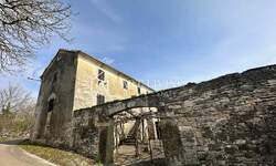 Kuca, Grožnjan, prodaja, 170000 €, 300 m2