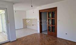 Trosoban stan, Viškovo, prodaja, 195000 €, 68 m2
