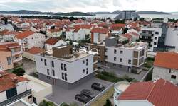 Trosoban stan, Vodice, prodaja, 260000 €, 72 m2