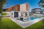 Kuca, Poreč, prodaja, 1200000 €, 200 m2