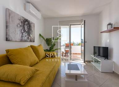 Dvosoban stan, Kostrena, Kostrena Sveta Lucija, najam, 1000 €, 55 m2