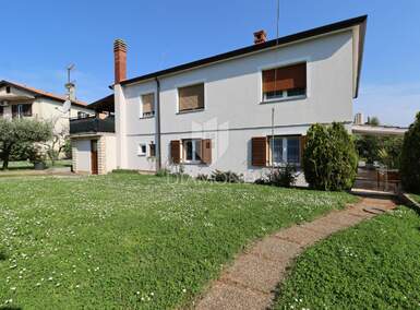Kuca, Umag, Finida, prodaja, 499900 €, 249 m2