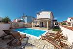 Kuca, Fažana, prodaja, 380000 €, 135 m2