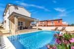 Kuca, Fažana, prodaja, 380000 €, 135 m2
