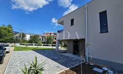 Trosoban stan, Crikvenica, Jadranovo, prodaja, 255000 €, 72 m2