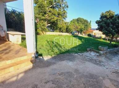 Kuca, Poreč, prodaja, 426000 €, 190 m2