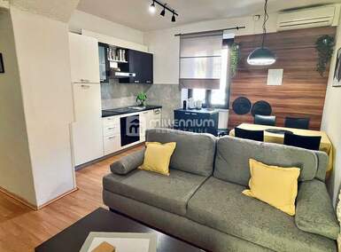 Dvosoban stan, Rijeka, Turnić, prodaja, 192000 €, 53 m2