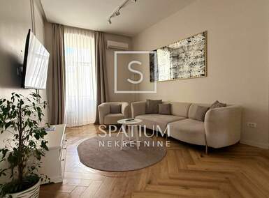 Trosoban stan, Rijeka, Sušak, prodaja, 333000 €, 85 m2