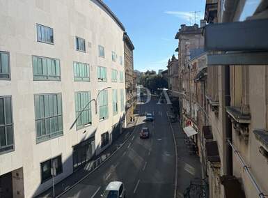 Trosoban stan, Rijeka, Centar, prodaja, 330000 €, 85 m2