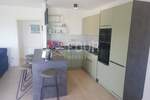 Trosoban stan, Kostrena, najam, 1800 €, 135 m2