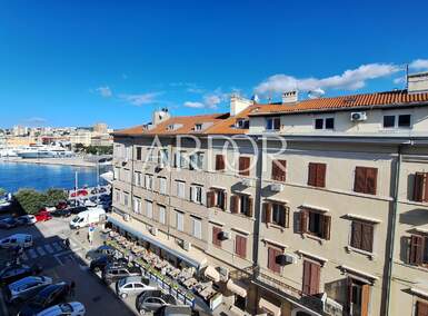 Stan, Rijeka, Centar, prodaja, 399000 €, 144 m2