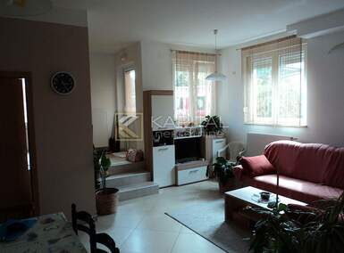 Trosoban stan, Kastav, Rešetari, prodaja, 180000 €, 50 m2