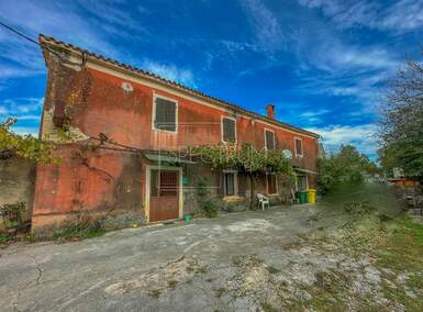 Kuca, Grožnjan, prodaja, 270000 €, 400 m2