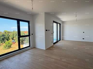Dvosoban stan, Umag, prodaja, 282000 €, 77 m2