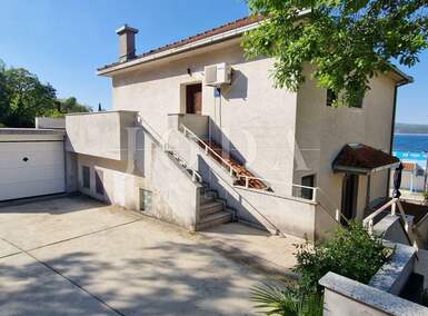 Kuca, Crikvenica, prodaja, 1300000 €, 340 m2