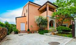 Kuca, Rovinj, prodaja, 900000 €, 360 m2