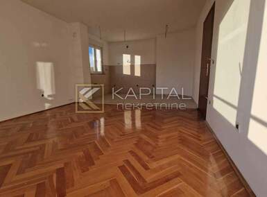 Trosoban stan, Viškovo, prodaja, 200000 €, 71 m2