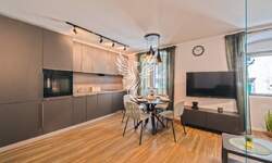 Cetvorosoban stan, Rijeka, Stari Grad, prodaja, 320000 €, 93 m2