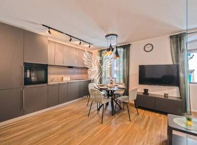 Cetvorosoban stan, Rijeka, Stari Grad, prodaja, 320000 €, 93 m2