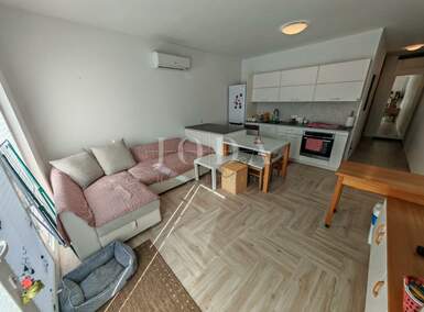 Trosoban stan, Crikvenica, Jadranovo, prodaja, 149000 €, 51 m2