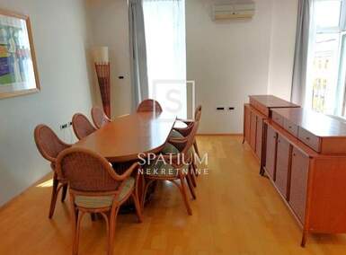 Trosoban stan, Rijeka, Belveder, najam, 1000 €, 144 m2