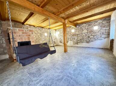 Kuca, Pula, Monte Zaro, najam, 800 €, 130 m2