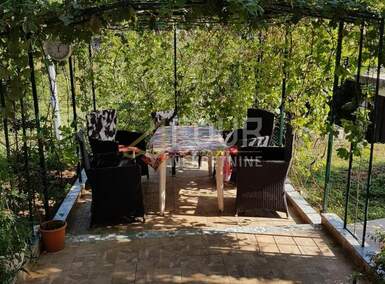 Trosoban stan, Rijeka, Trsat, prodaja, 260000 €, 67 m2