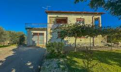 Kuca, Buje, prodaja, 550000 €, 300 m2
