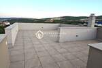 Kuca, Trogir, prodaja, 1383000 €, 320 m2