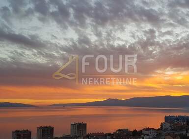 Dvosoban stan, Rijeka, Turnić, prodaja, 205500 €, 52 m2
