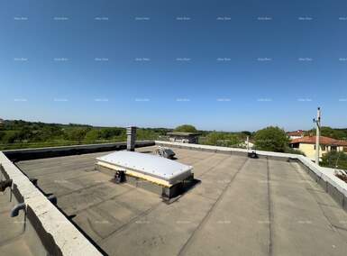 Kuca, Umag, prodaja, 300000 €, 180 m2