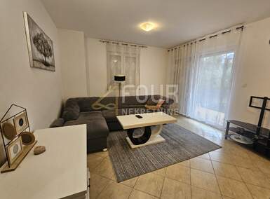 Trosoban stan, Viškovo, prodaja, 180000 €, 75 m2