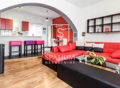 Dvosoban stan, Kostrena, najam, 750 €, 90 m2