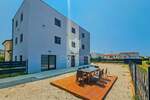 Kuca, Umag, prodaja, 800000 €, 270 m2