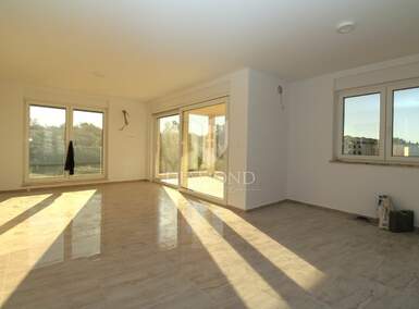 Jednosoban stan, Omišalj, Njivice, prodaja, 200000 €, 47 m2