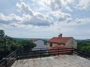 Kuca, Buje, prodaja, 290000 €, 200 m2