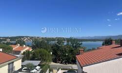 Trosoban stan, Dobrinj, Soline, prodaja, 330000 €, 79 m2