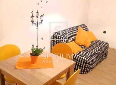 Jednosoban stan, Rijeka, Centar, najam, 500 €, 35 m2