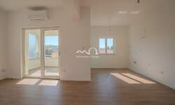 Trosoban stan, Šibenik, Žaborić, prodaja, 195000 €, 75 m2