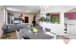 Cetvorosoban stan, Pula, Centar, prodaja, 450000 €, 153 m2
