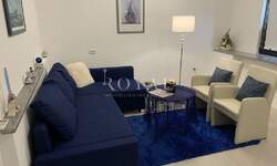 Trosoban stan, Rijeka, Centar, najam, 1100 €, 107 m2